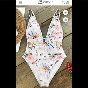 Cupshe swimsuit